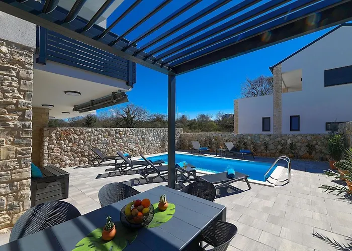 Villa Toja