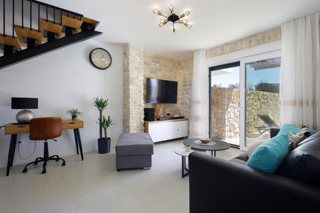 Toja Villa